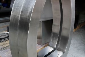 廣州異形不銹鋼成品加工廠-【恒宇泰金屬】做有生命力的鈑金加工產品