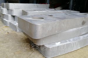 激光切割加工在鈑金加工方面有什么優勢-【恒宇泰金屬】與您一起分析