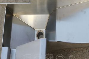 鈑金加工過程中焊接加工件時(shí)需要注意哪些事項(xiàng)-【恒宇泰】國家高新技術(shù)廠家，告知您