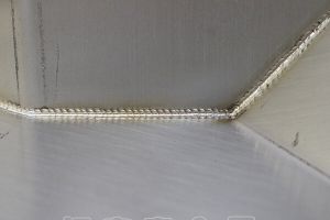 到底焊接加工作業(yè)中什么因素影響著儲能焊機(jī)？