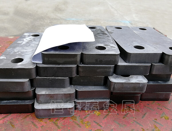 傳統(tǒng)鈑金切割加工方式對(duì)比