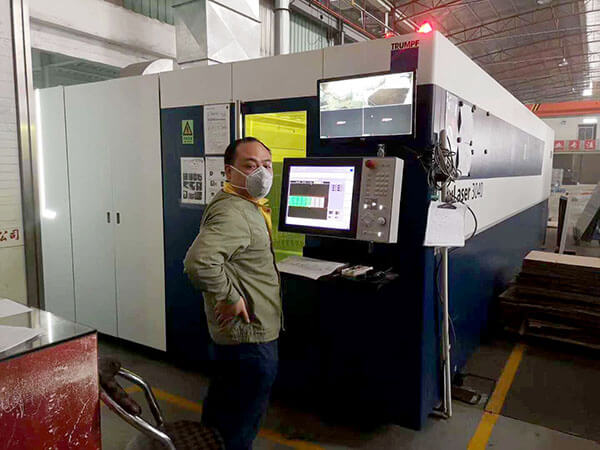 激光切割加工機(jī)面對(duì)積塵的情況要怎么處理