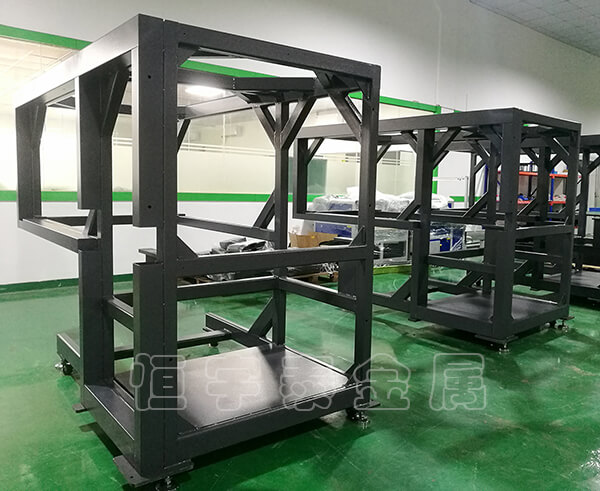 優(yōu)質(zhì)機箱機柜鈑金加工的必備條件